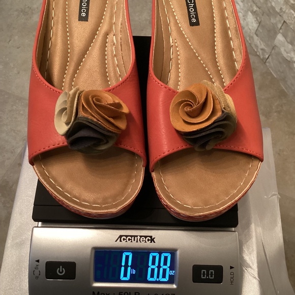 Good Choice (GC) Sydney Wedge Sandals - Picture 7 of 9